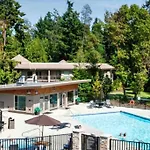 Entire Sunrise Resort Townhome In Parksville