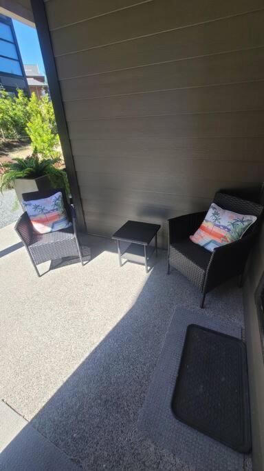 Holiday home Entire Sunrise Townhome In Parksville