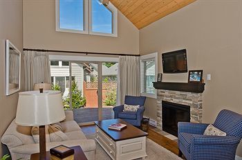 Oceanside Village