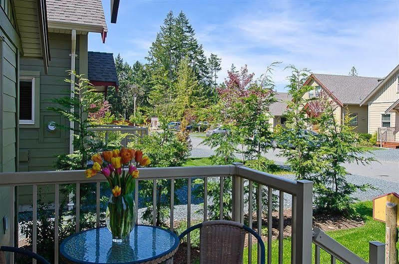 Oceanside Village Resort 3*