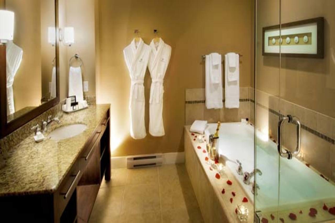 Hotel The Club — Bellstar &