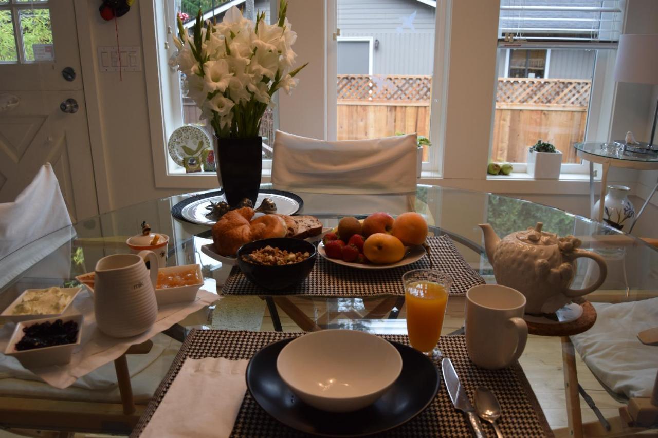 Bed & Breakfast Rathtrevor *