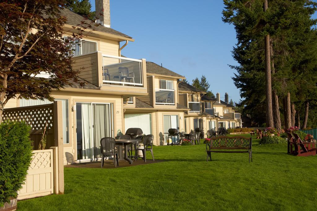 Madrona Beach 3*