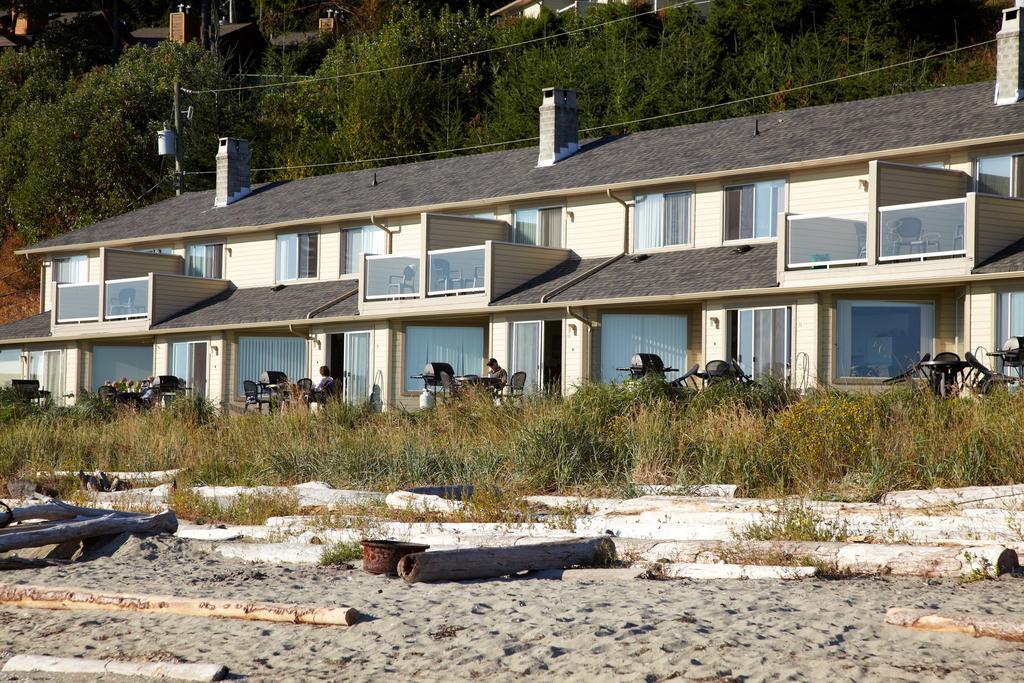 Resort Madrona Beach