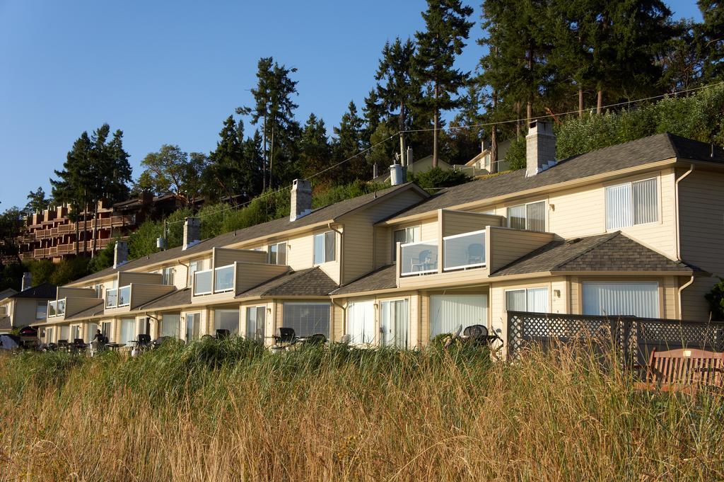 Madrona Beach Resort Parksville
