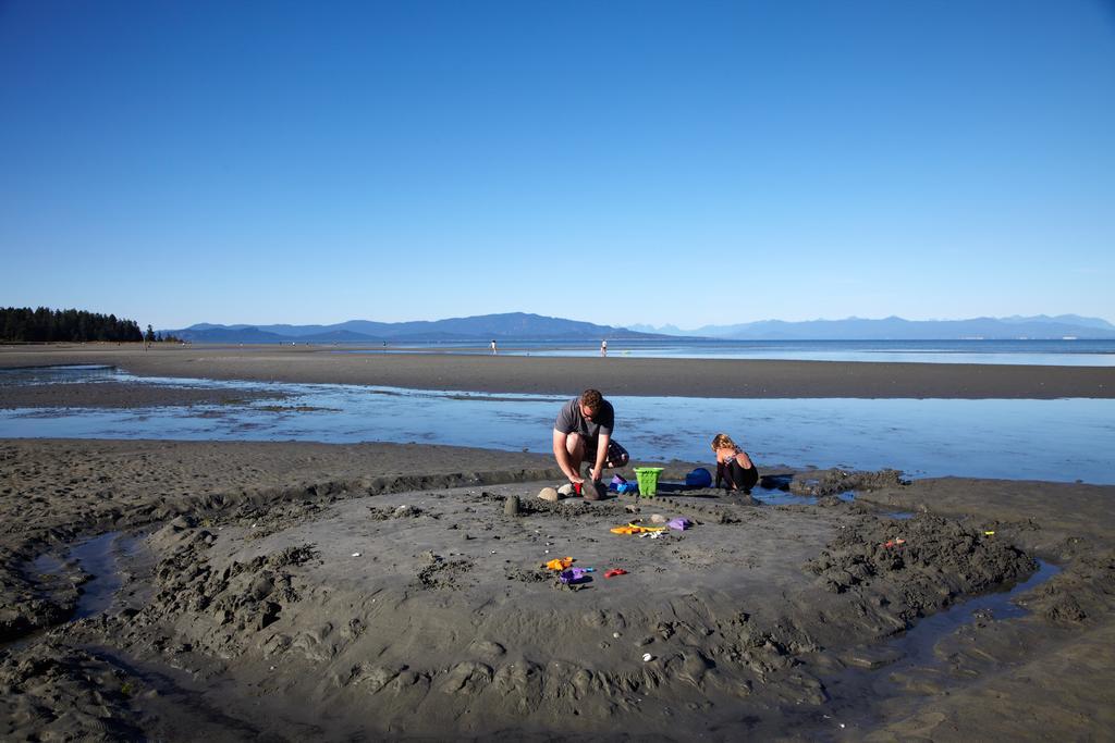 Resort Madrona Beach