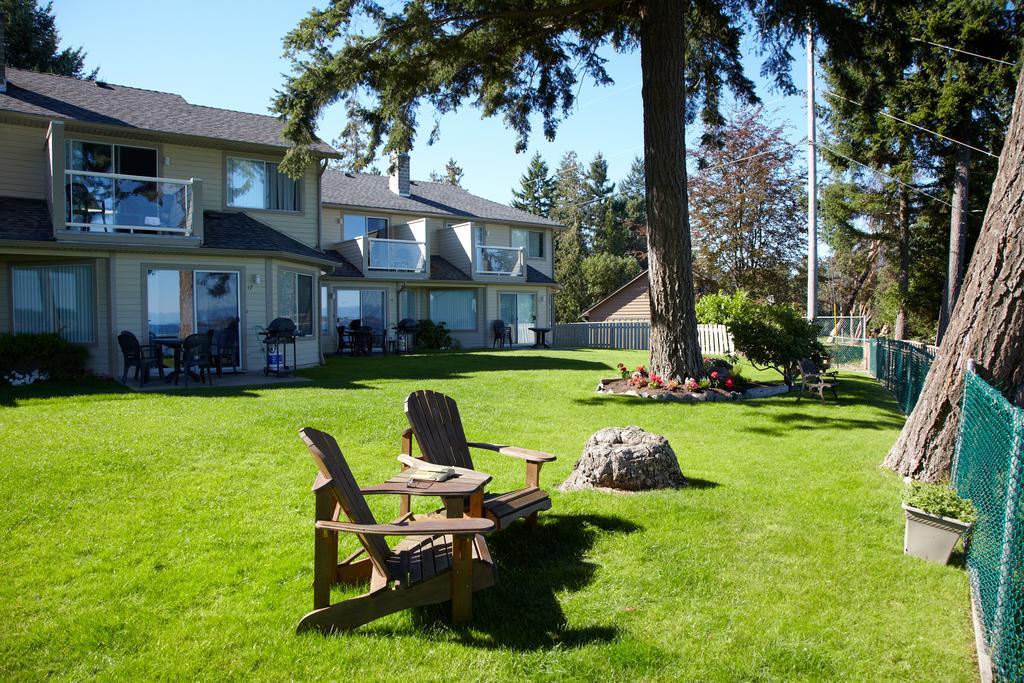 Madrona Beach Resort 3*