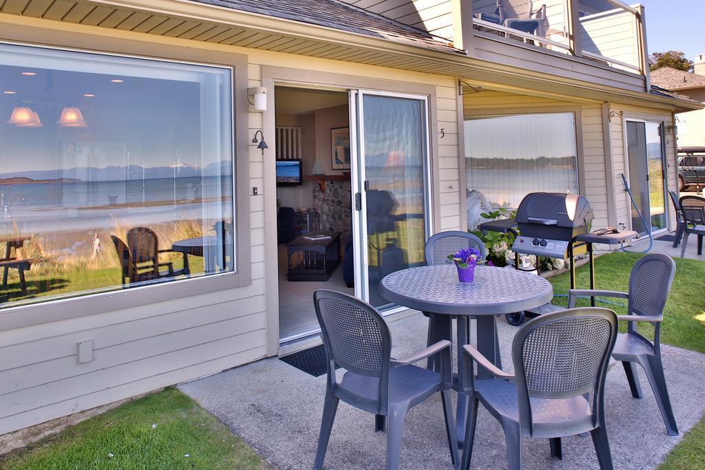 Resort Madrona Beach 3*