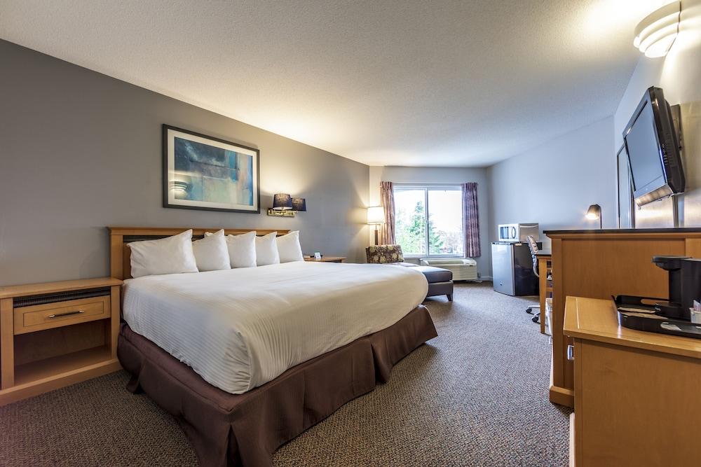 Feng, Bw Signature Collection Parksville