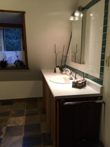 Cedar Song Bed & Breakfast Parksville