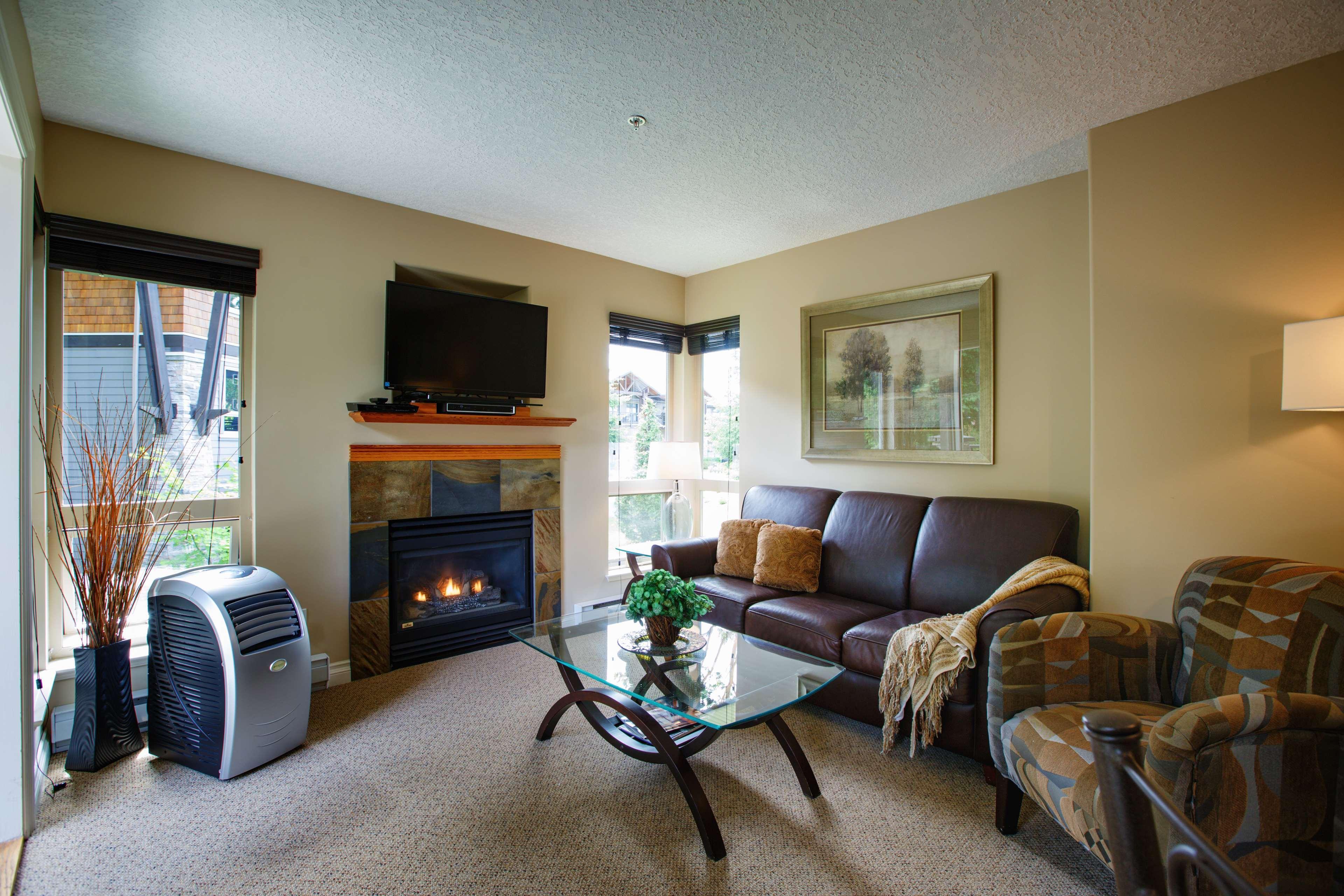 Sunrise Ridge Waterfront 3*