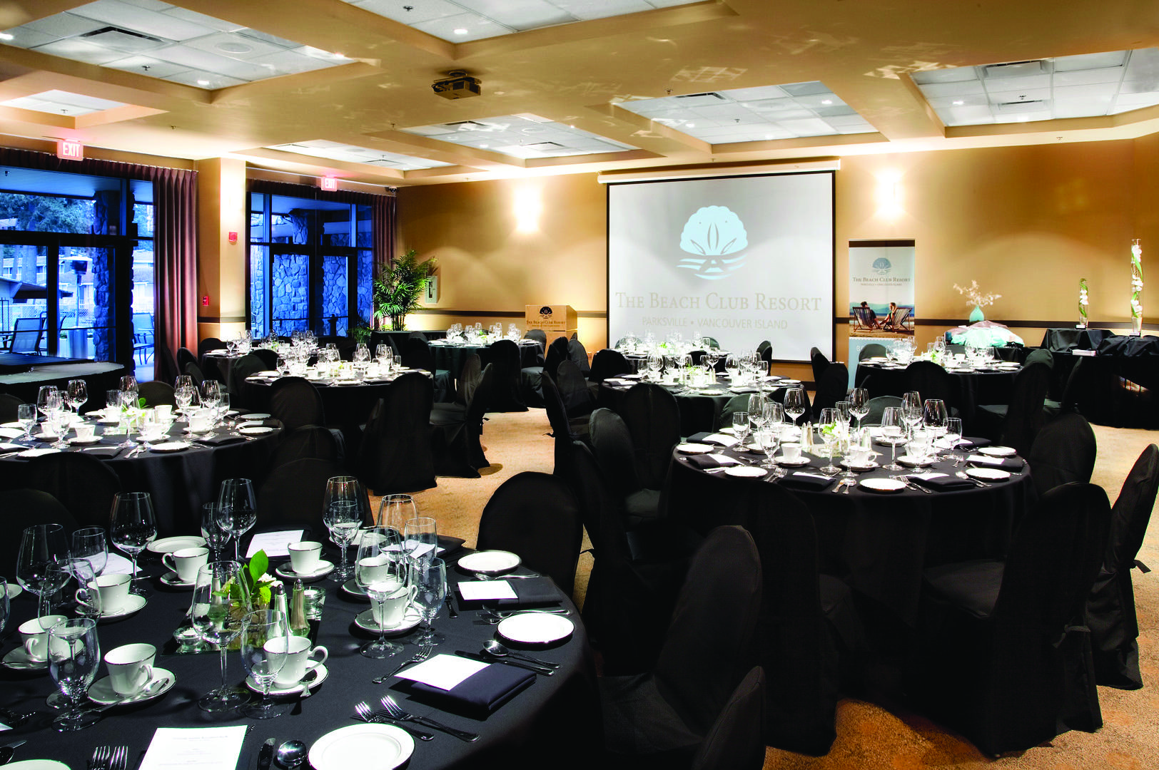 Hotel The Club — Bellstar & Parksville