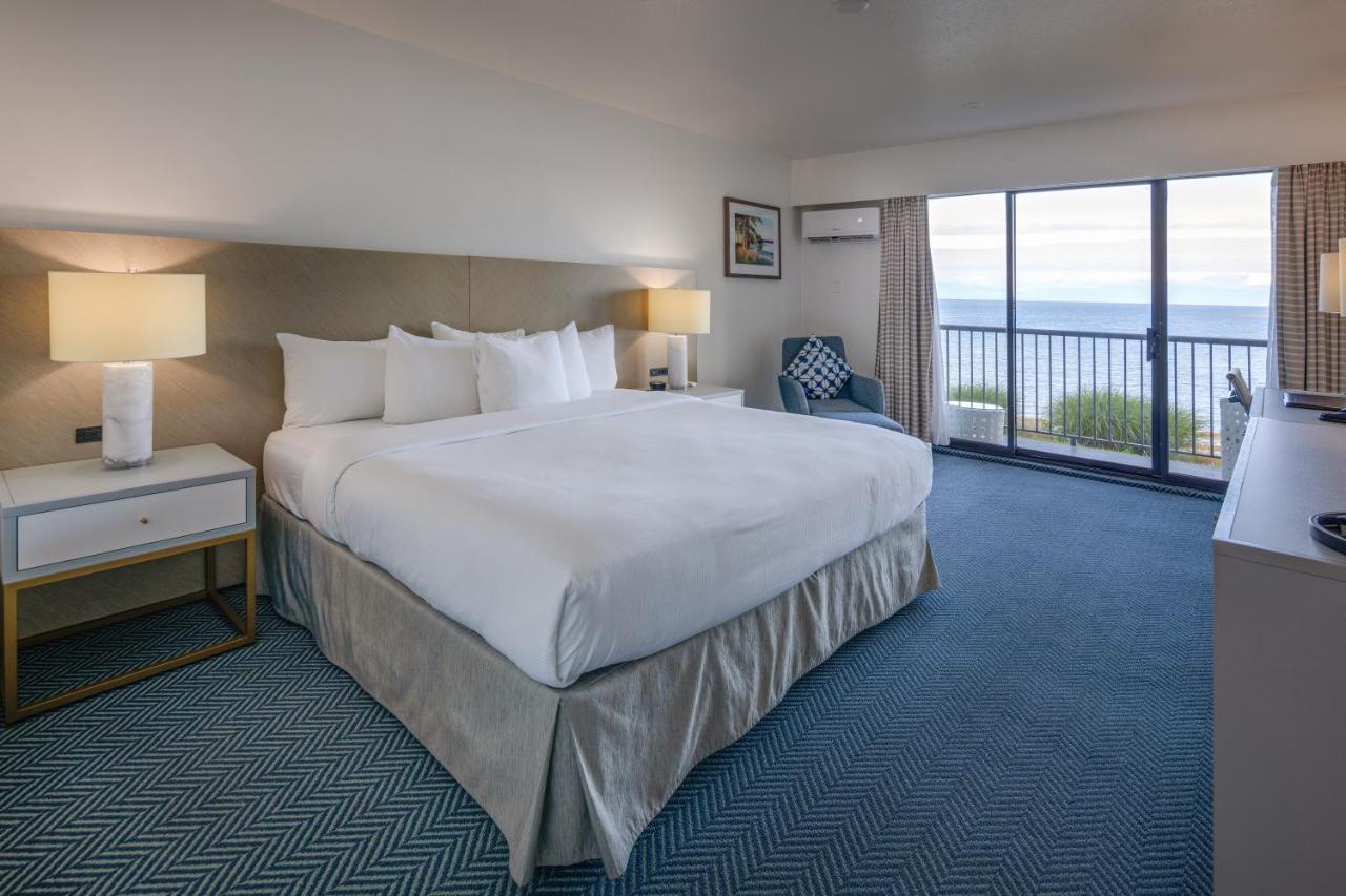 Bayside Oceanfront Hotel 3*