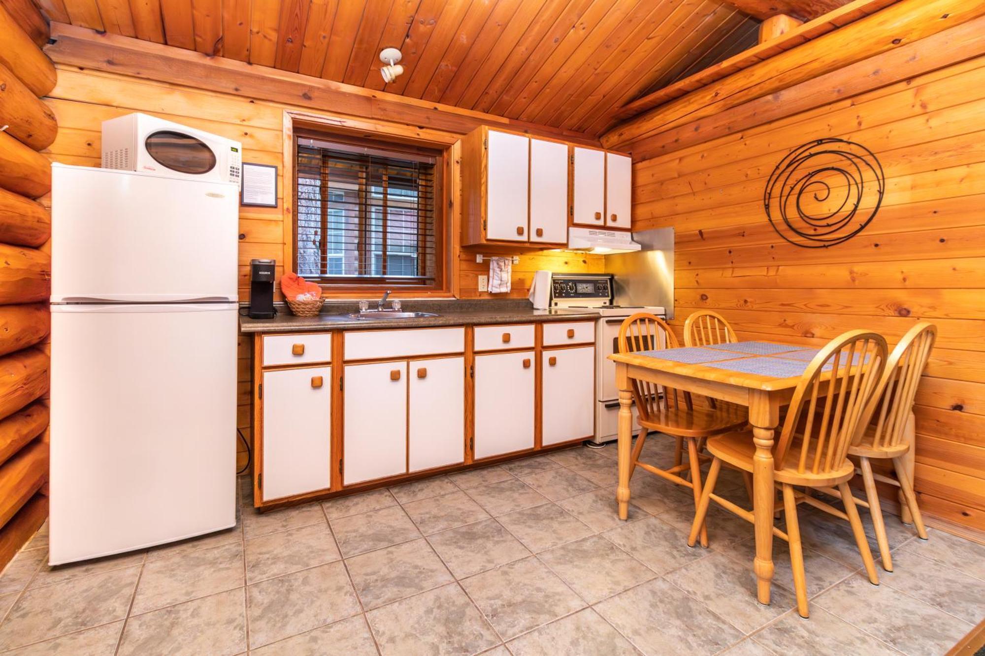 Riverbend & Rv 3* Parksville