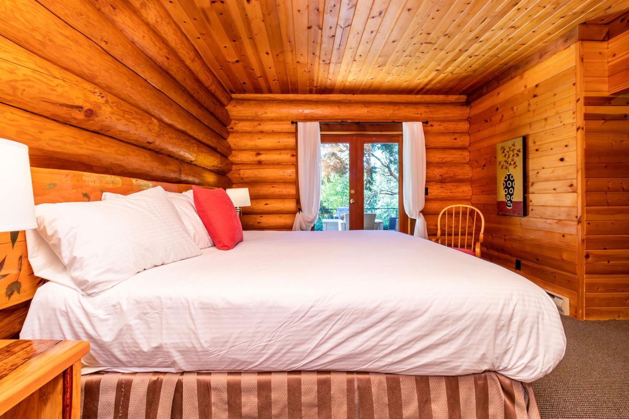 Riverbend & Rv 3* Parksville
