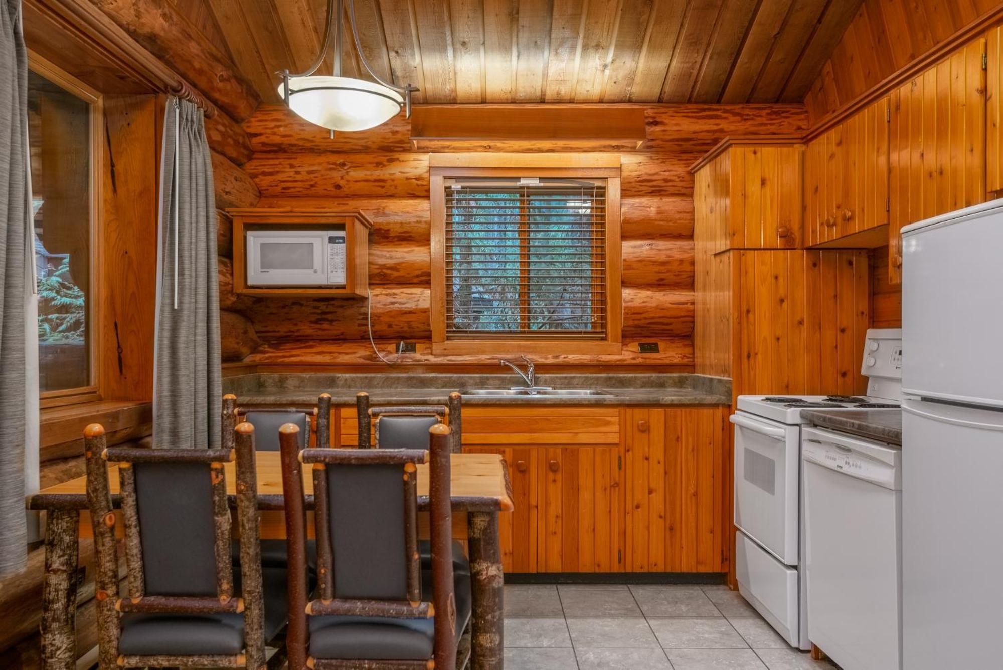 Tigh-na-mara Seaside 4*