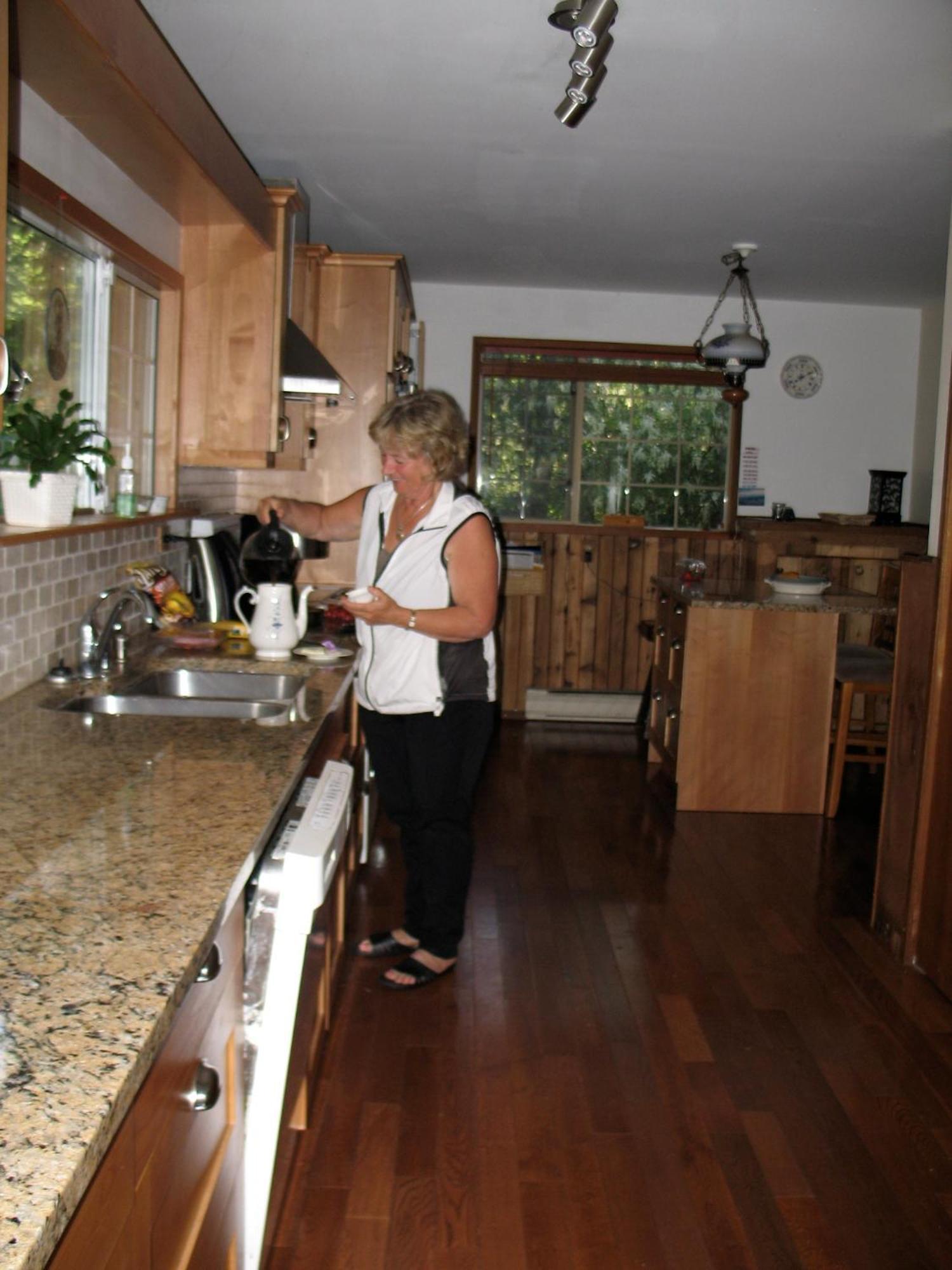 Cedar Song Bed & Breakfast Parksville