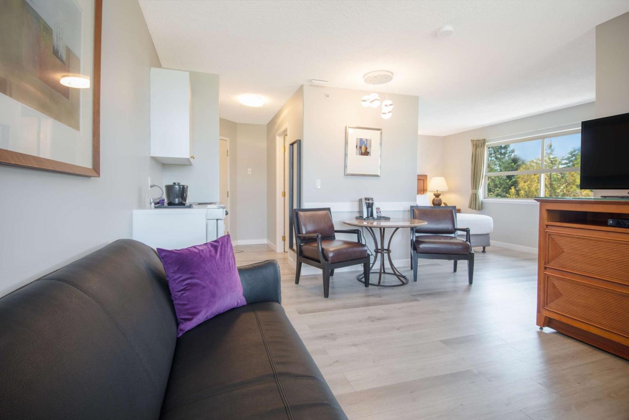Coast Parksville Hotel 3*