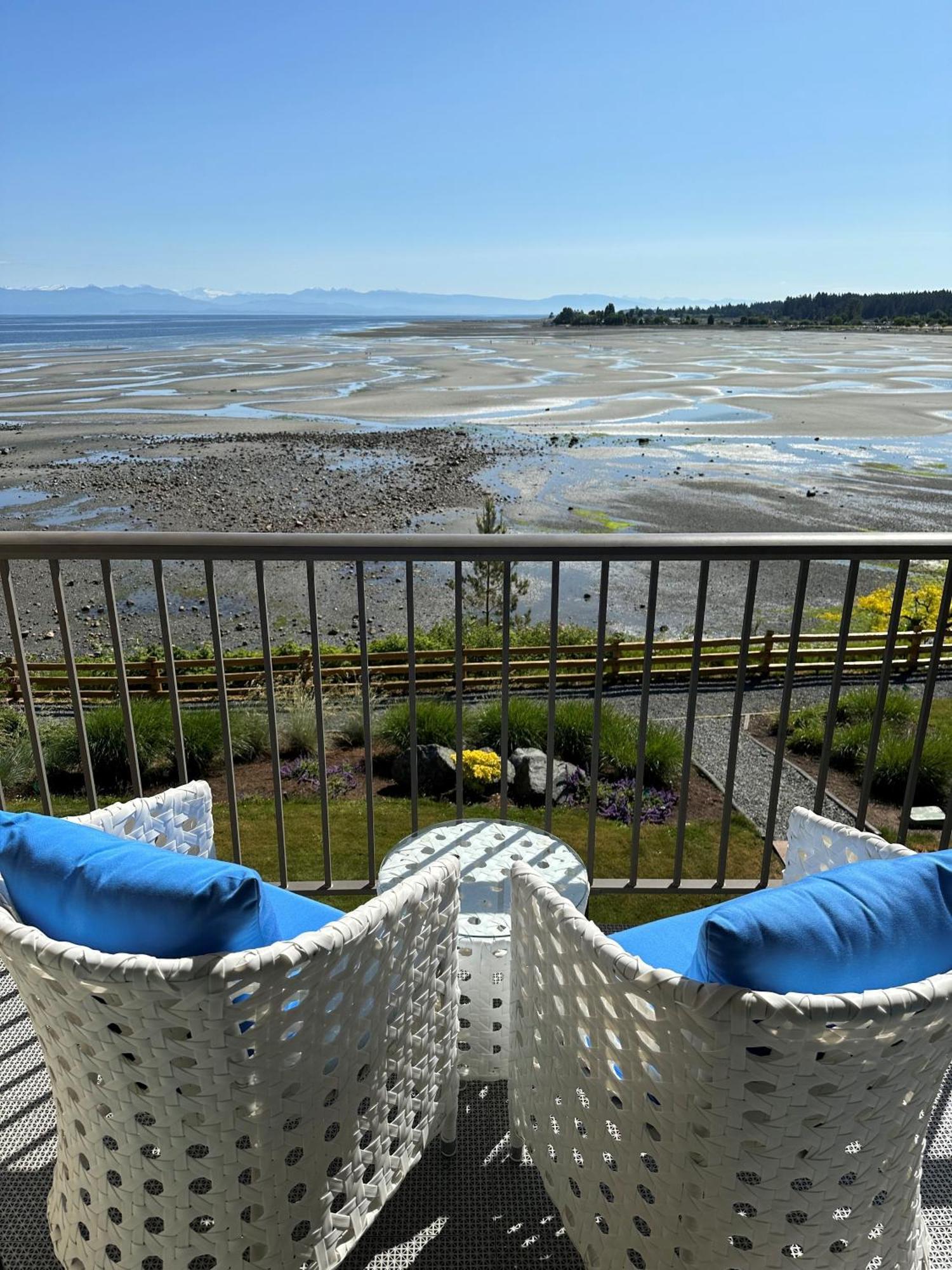 Bayside Oceanfront 3* Parksville