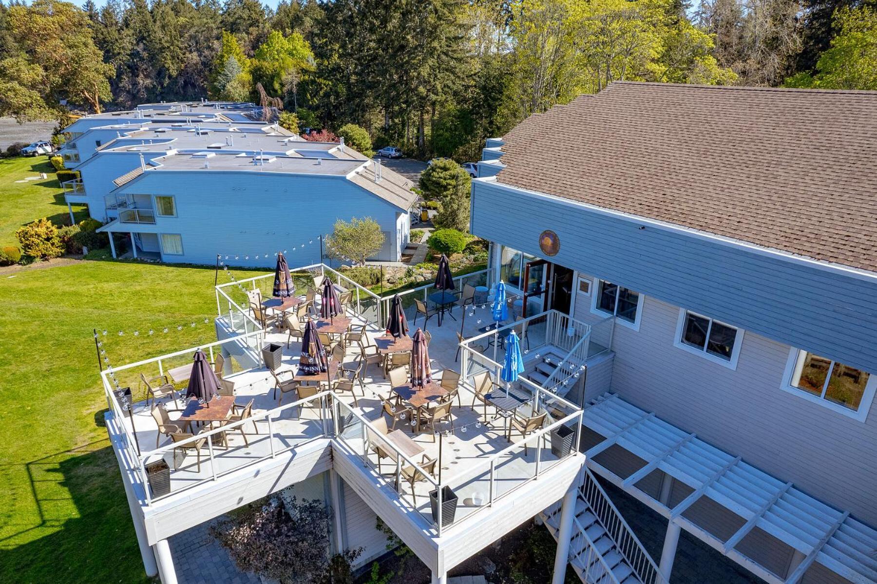 Pacific Shores & Hotel Parksville