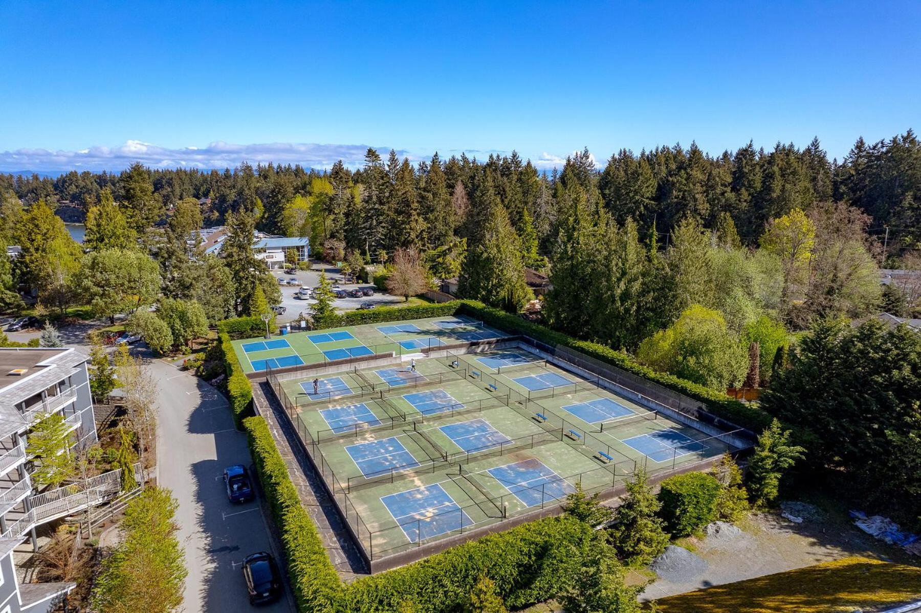 Hotel Pacific Shores &