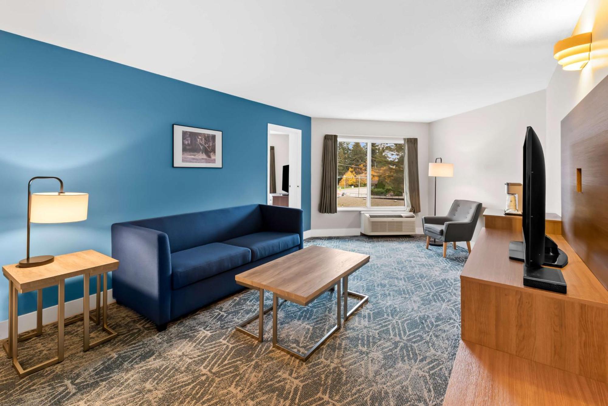 Feng, Bw Signature Collection Hotel Parksville