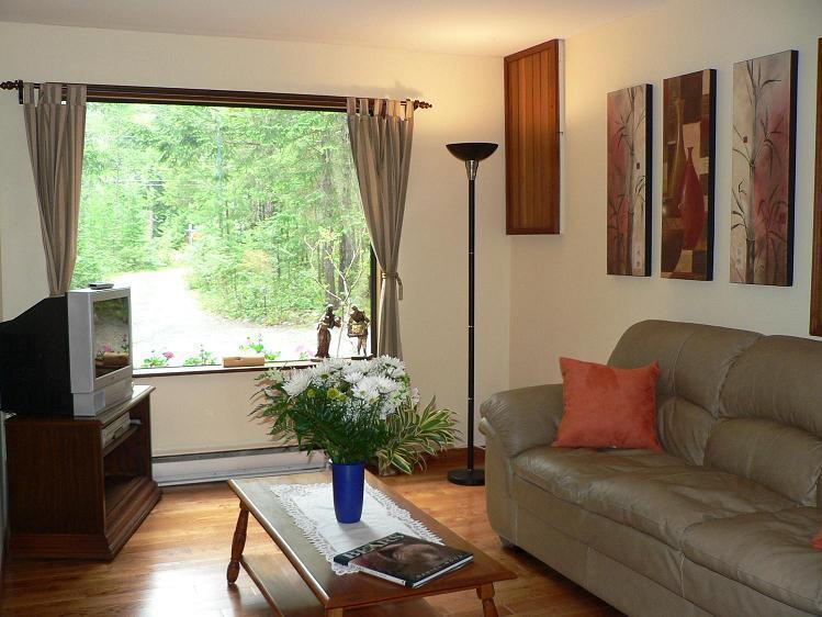 Cedar Song Bed & Breakfast