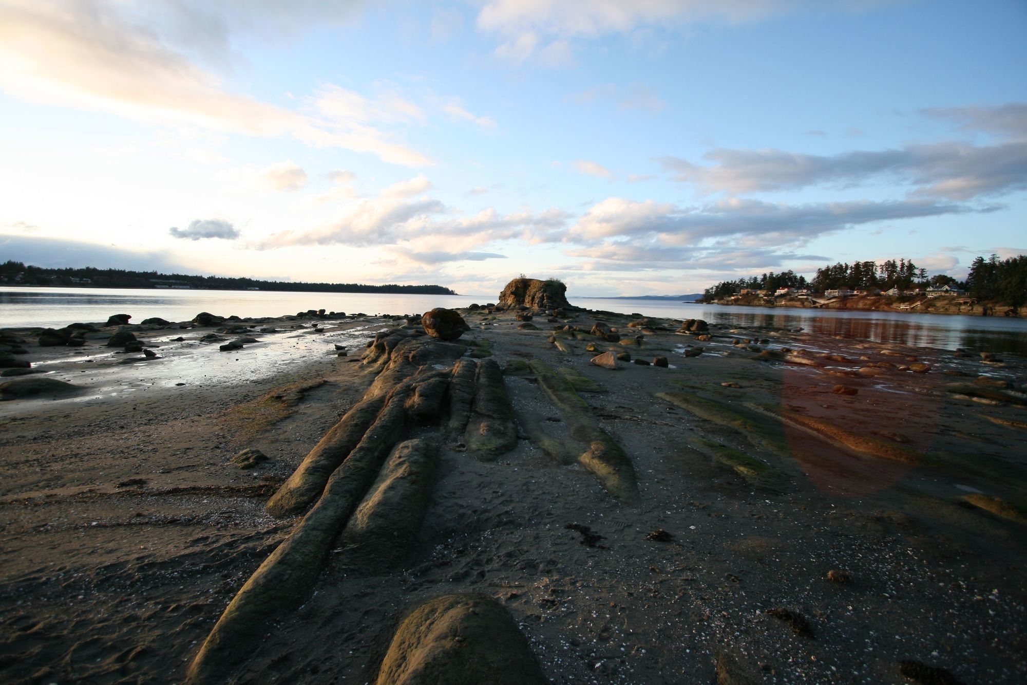 Hotel Pacific Shores & 4*