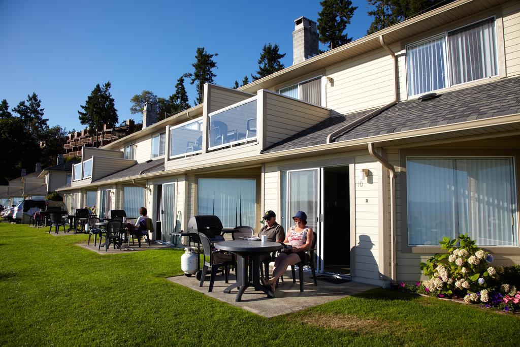 Madrona Beach Resort Parksville