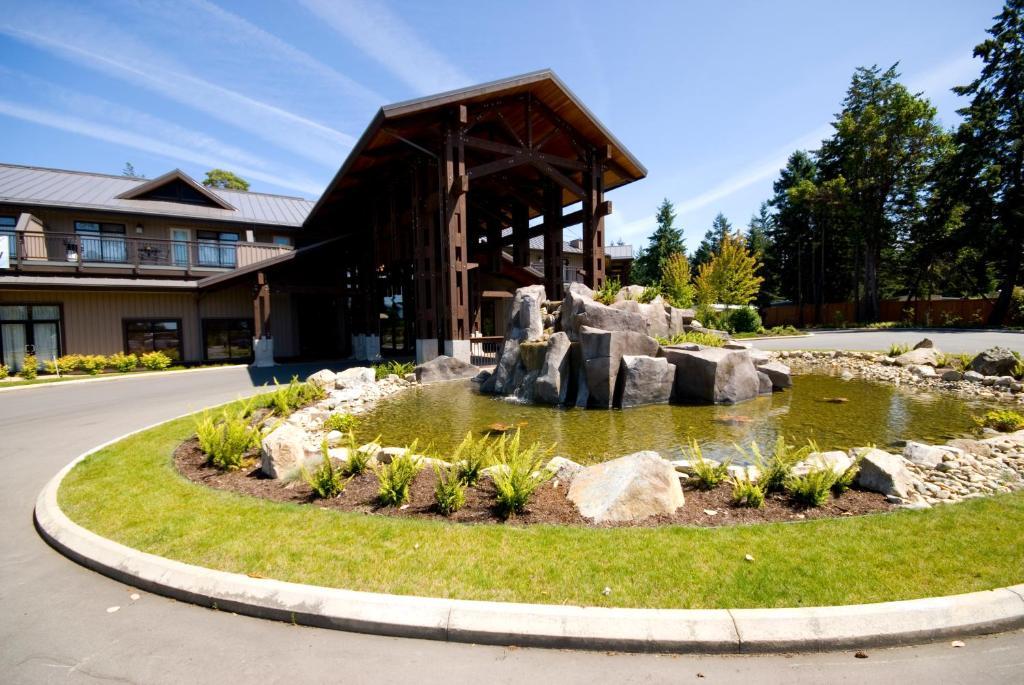 Sunrise Ridge Waterfront Parksville