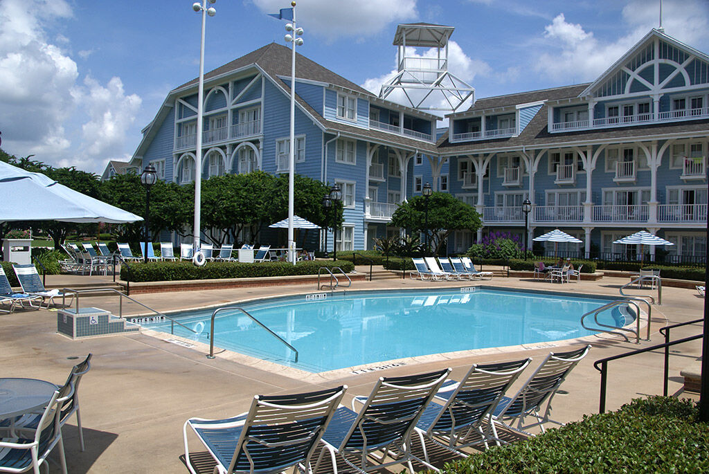 Hotel The Club — Bellstar & 4*