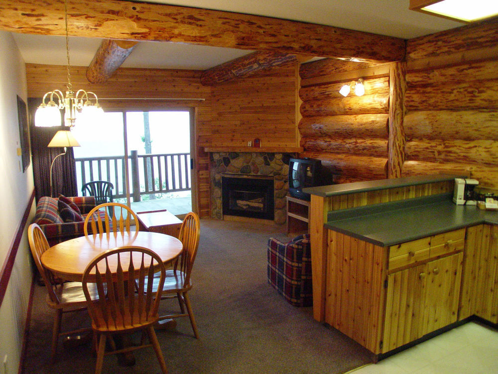 Tigh-na-mara Seaside Resort