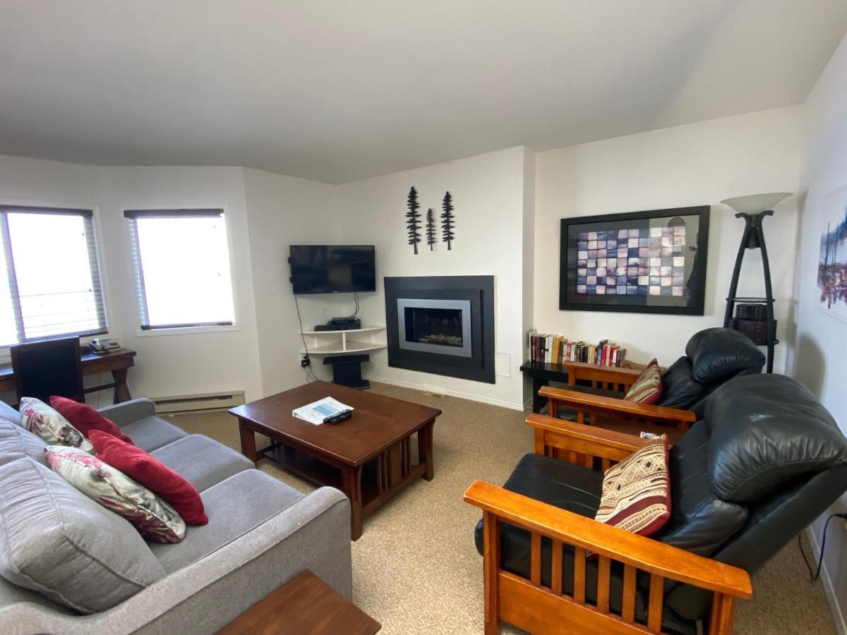 Apartment Ocean Sands Inc. Parksville