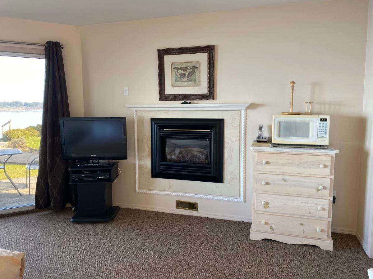 Apartment Ocean Sands Inc. *
