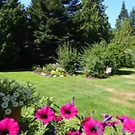 Brant Bed And Breakfast
