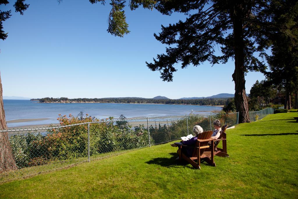 Madrona Beach Resort Parksville