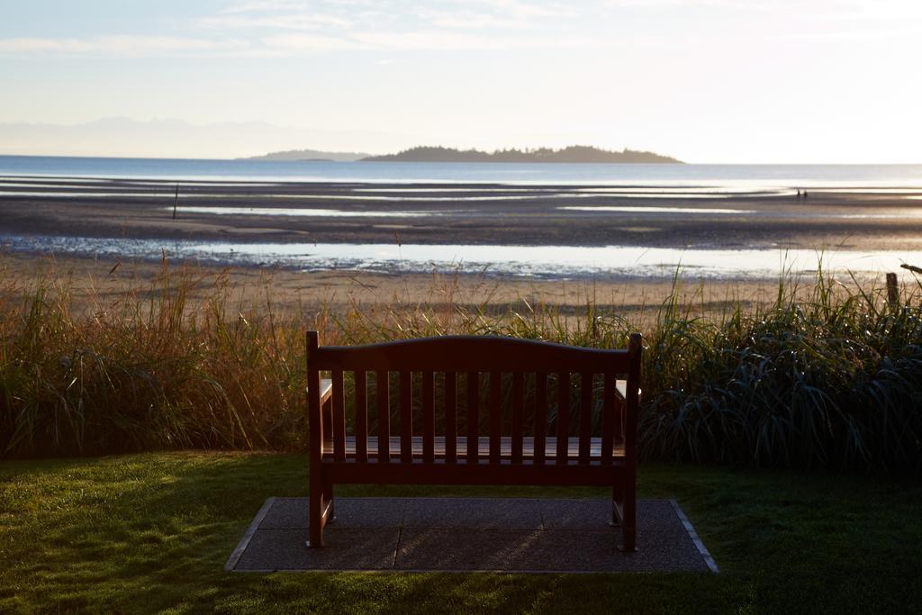 Madrona Beach 3*