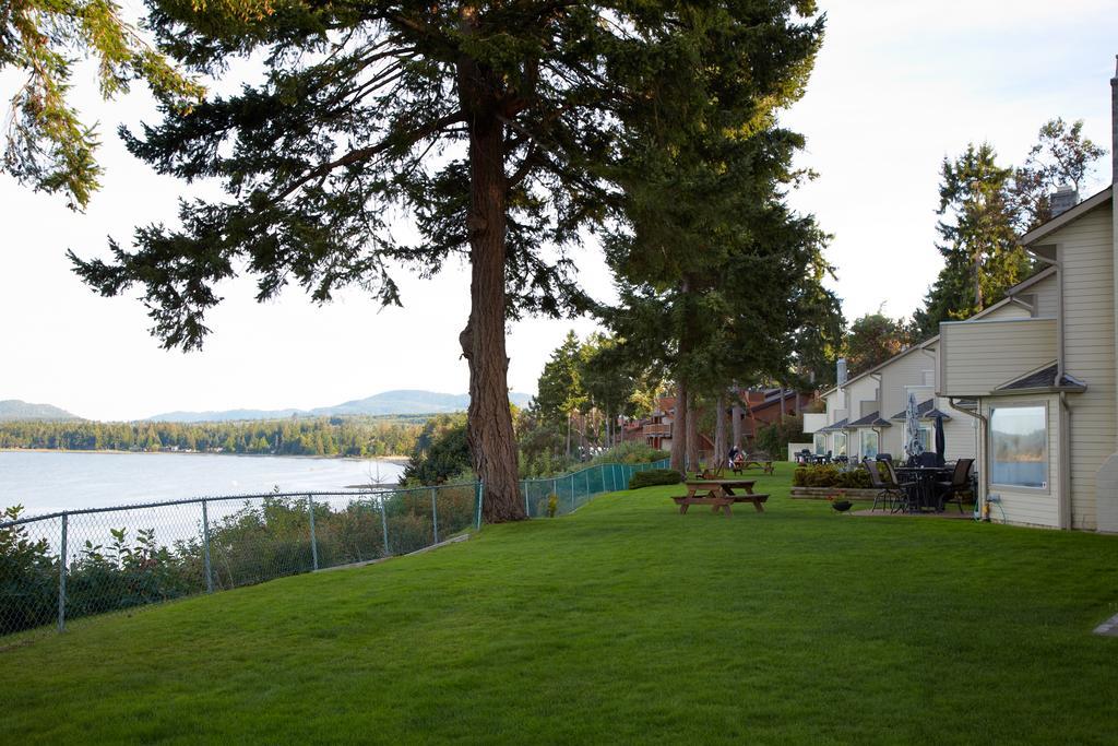Madrona Beach 3*