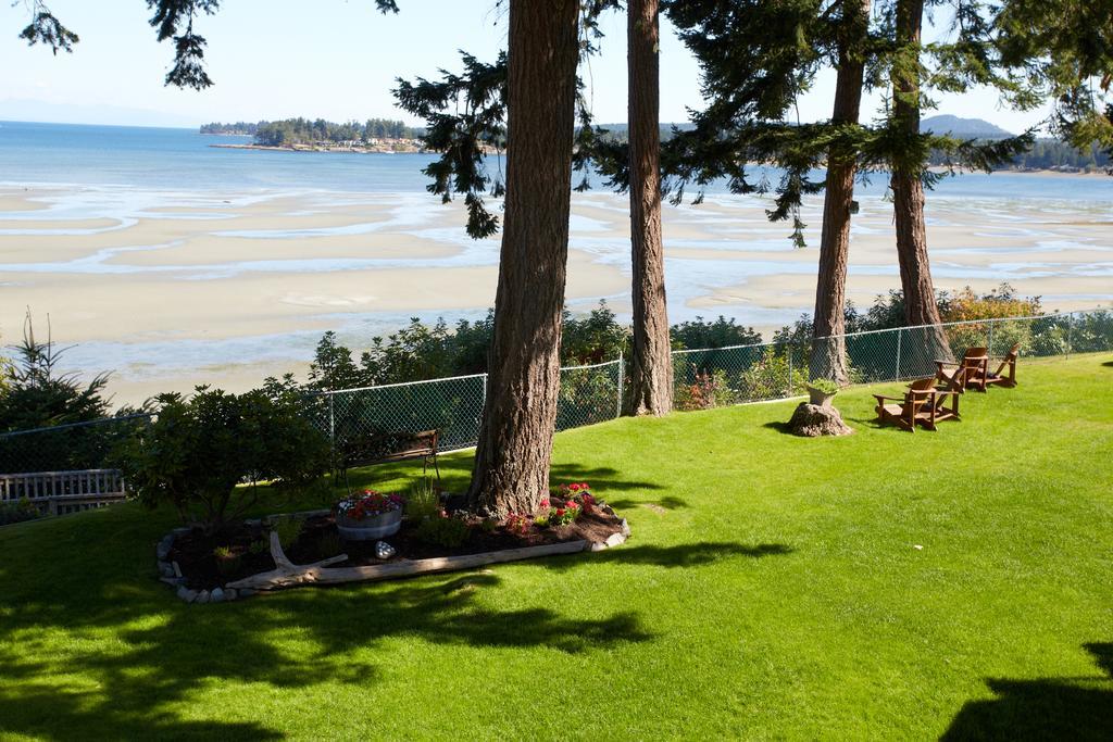 Madrona Beach Resort Parksville