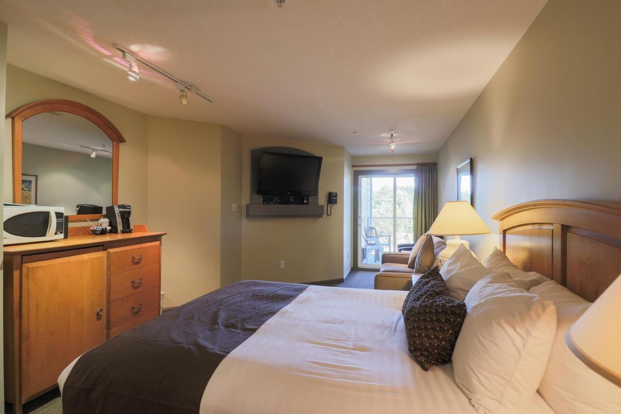Pacific Shores & Parksville