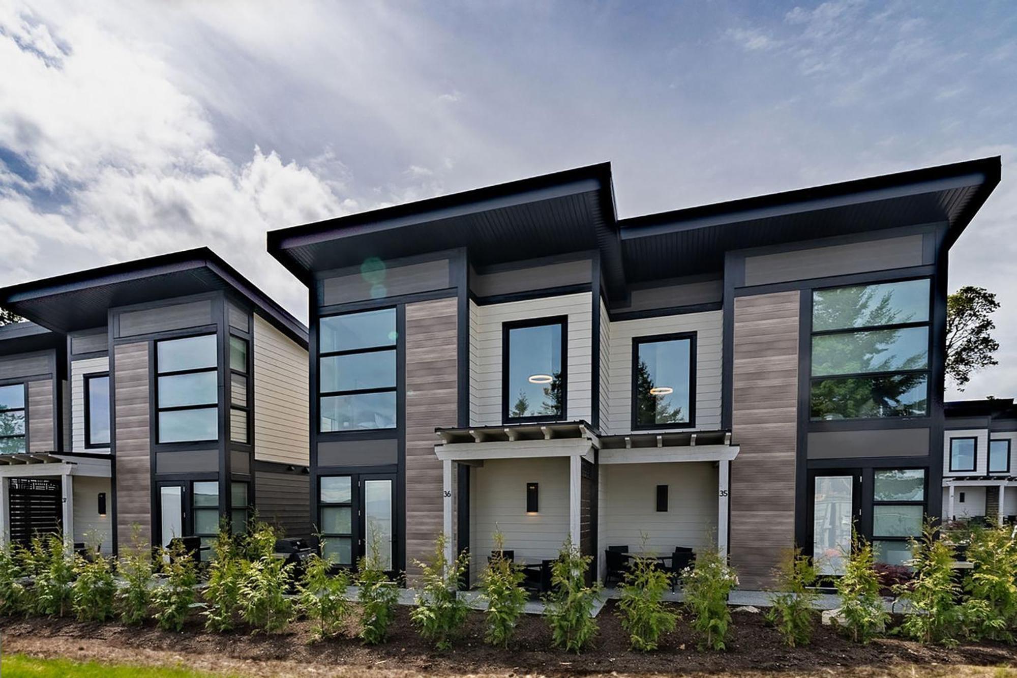 Sunrise Ridge Waterfront 3* Parksville