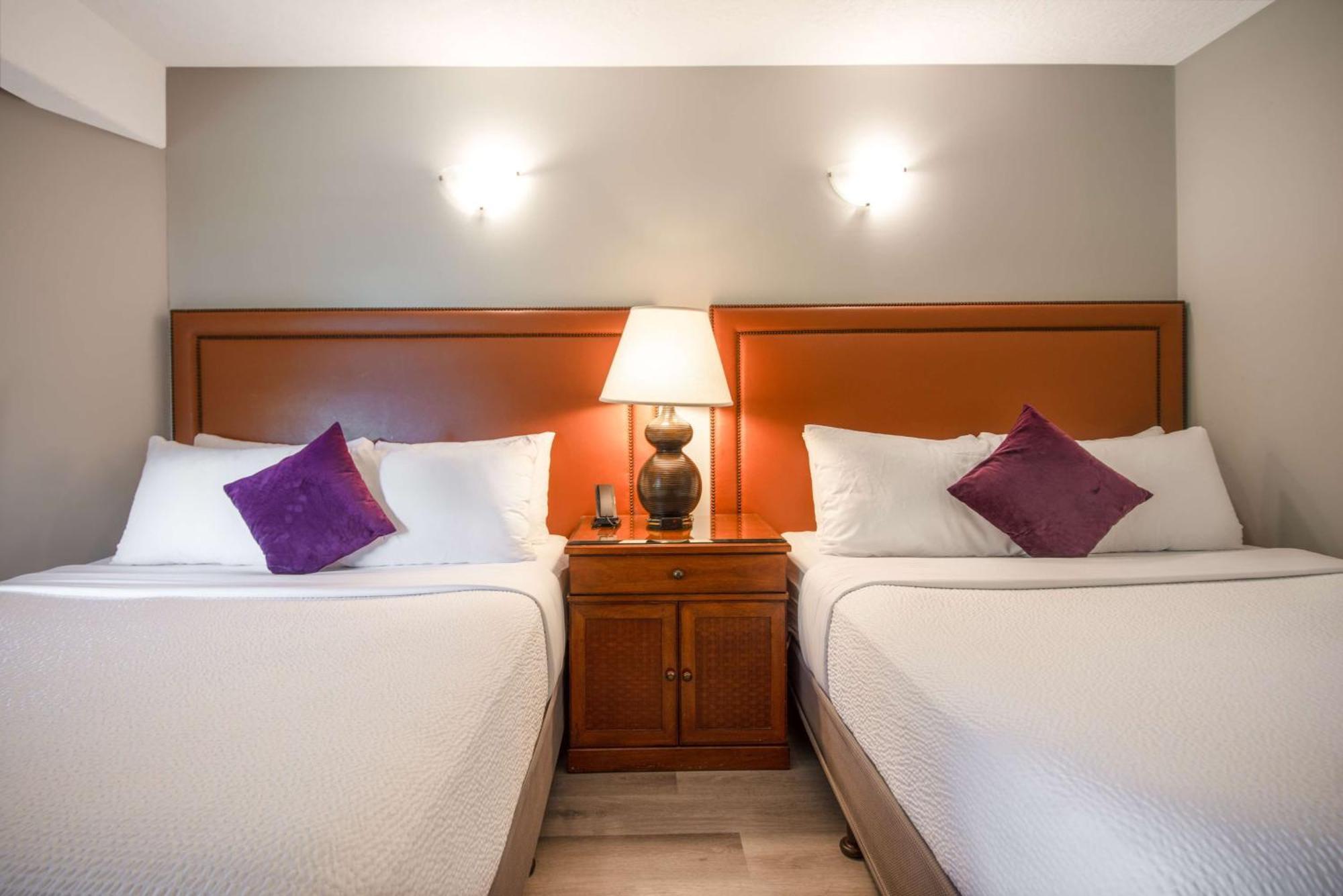 Hotel Coast Parksville Hotel 3*