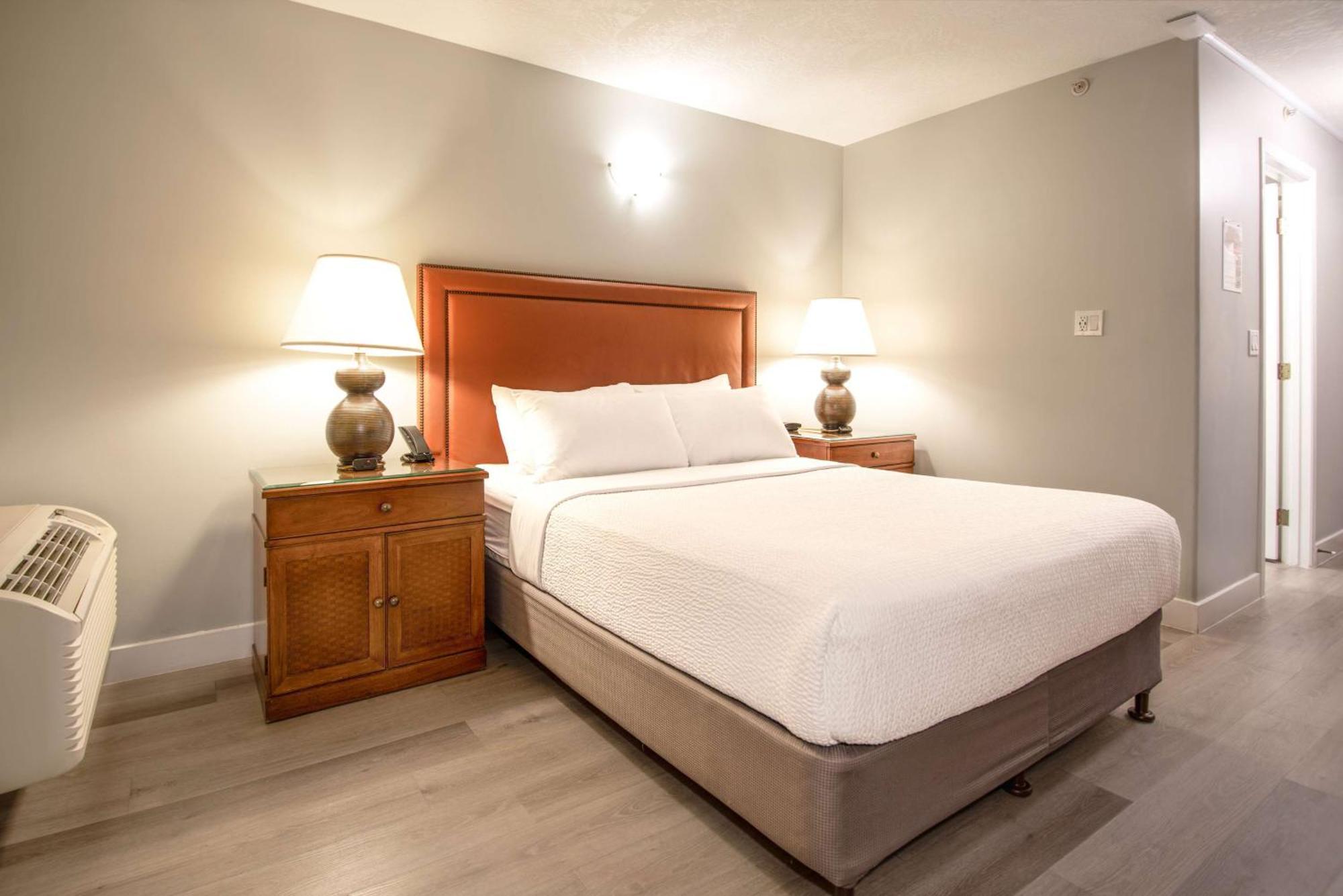 Hotel Coast Parksville Hotel