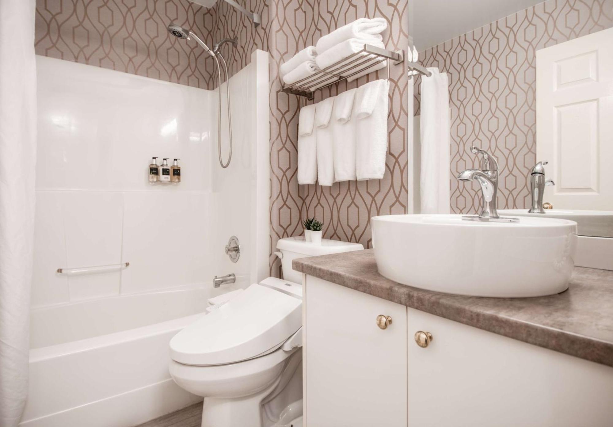 Hotel Coast Parksville Hotel 3*