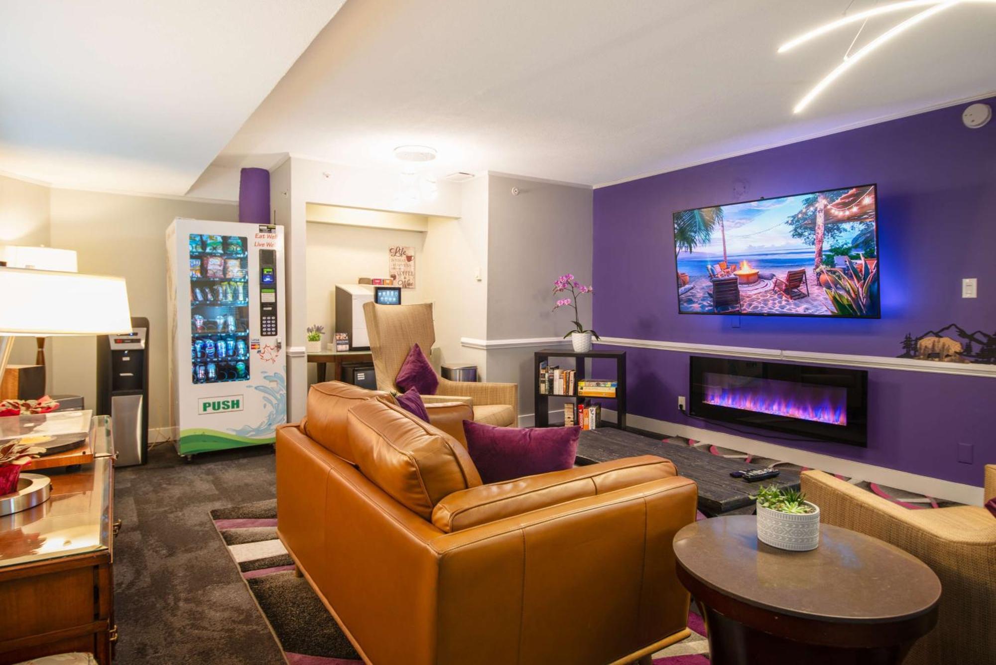 Coast Parksville Hotel Parksville