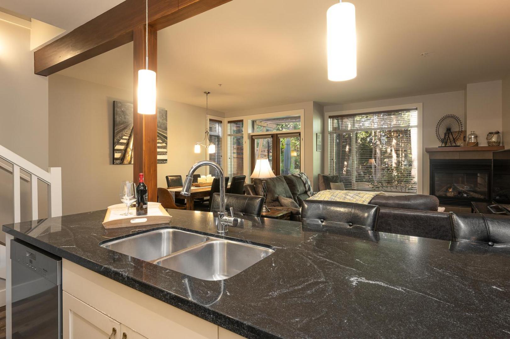 Pacific Forest House Holiday home Parksville