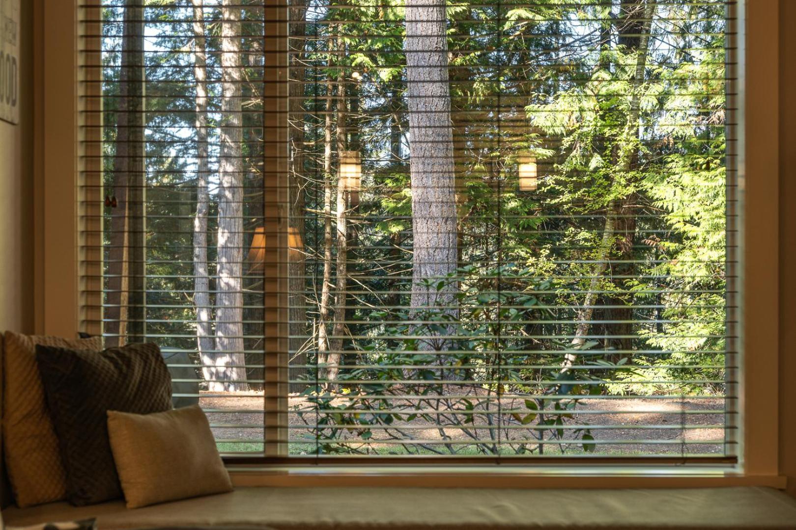 Pacific Forest House * Parksville