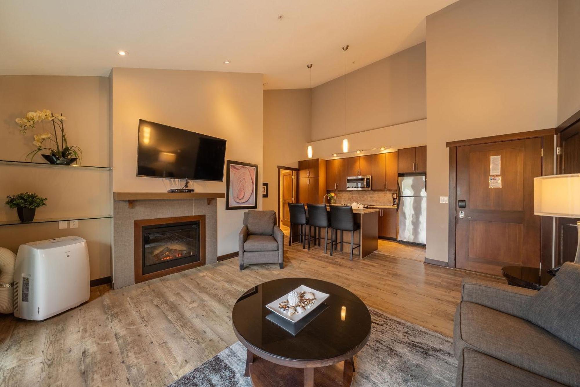 Sunrise Ridge Waterfront 3* Parksville