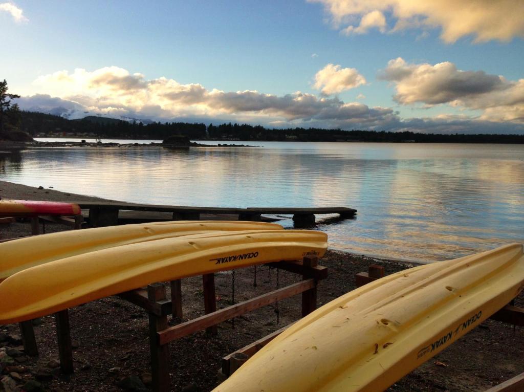 Hotel Pacific Shores & 4*