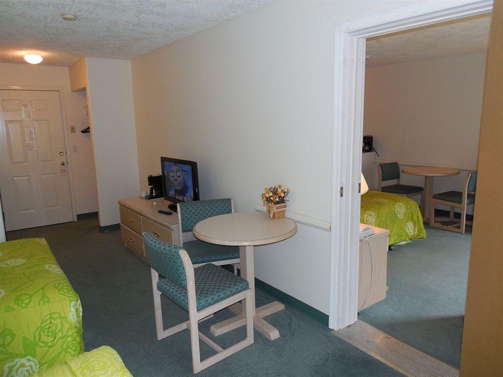 Hotel Coast Parksville Hotel